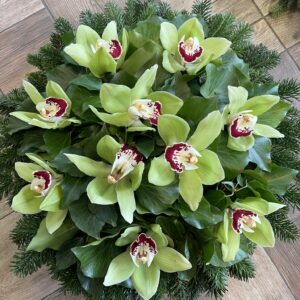 Zöld Csend - Zöld Cymbidium Orchideák Fekvő Koszorúja